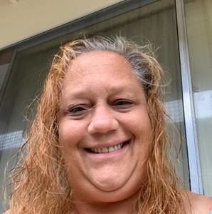 Meet your Posher, Cynthia